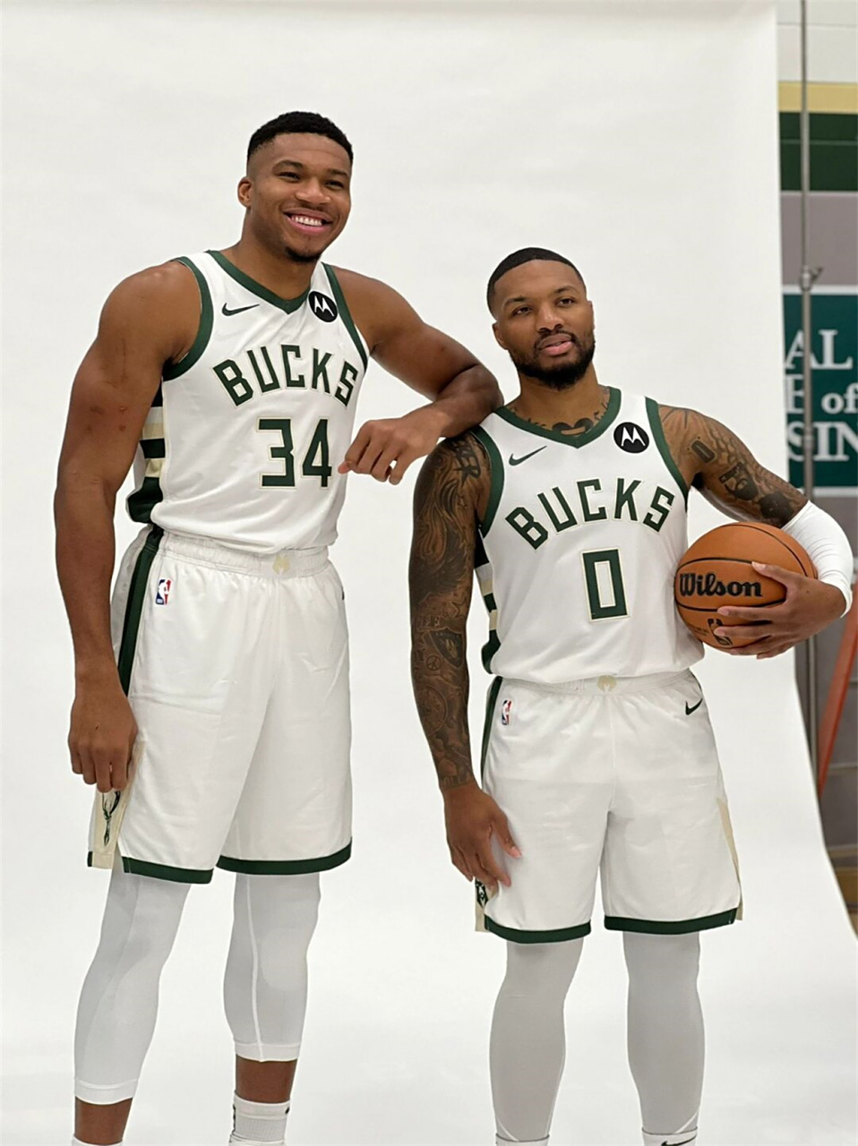 开云APP-转会期密尔沃基雄鹿复出首秀——足总杯节点到来，信心回归，临场指挥获称赞